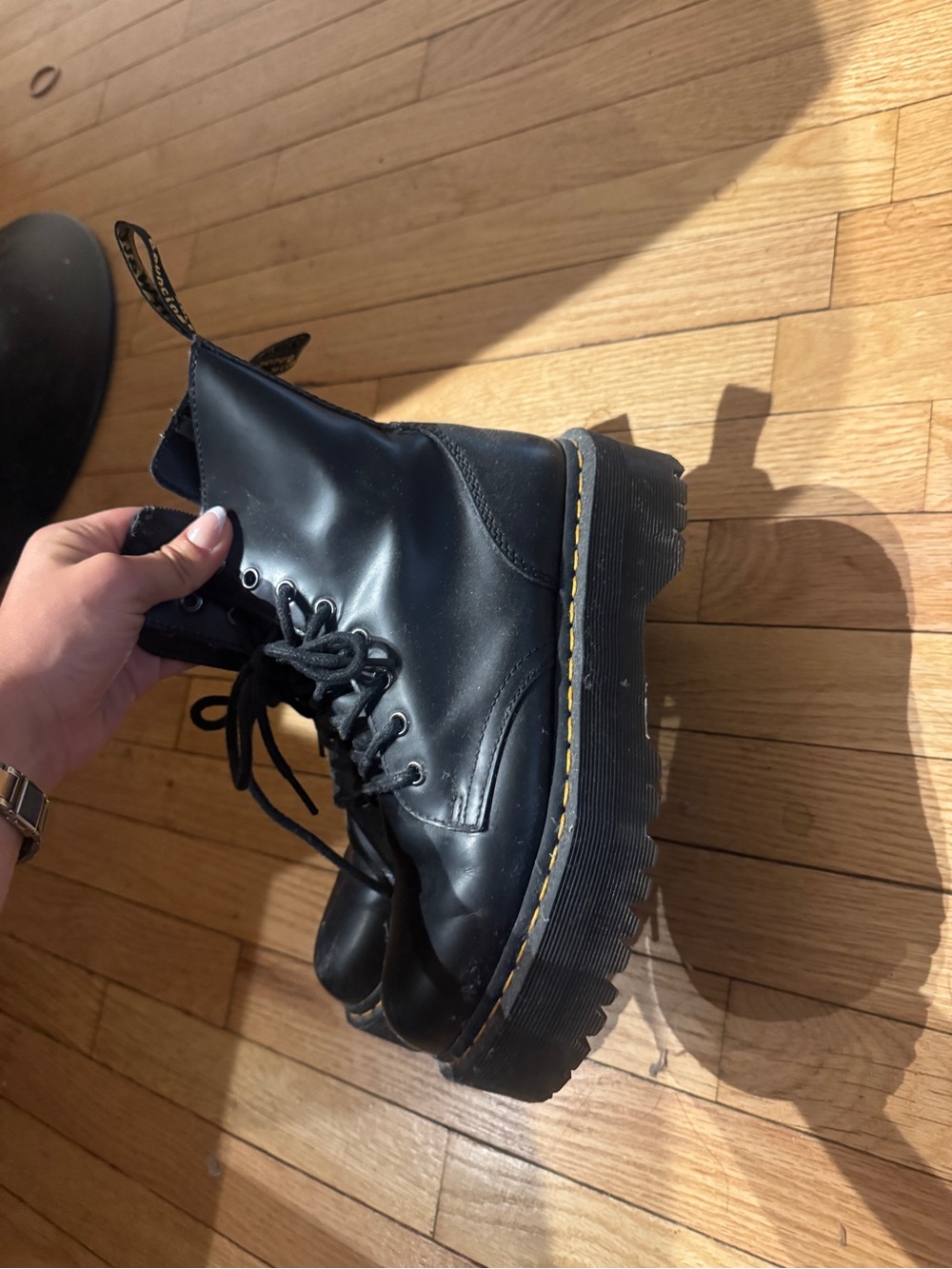 Womens Doc Martens Jadon Platform Boots Size 7 - Picture 2 of 3